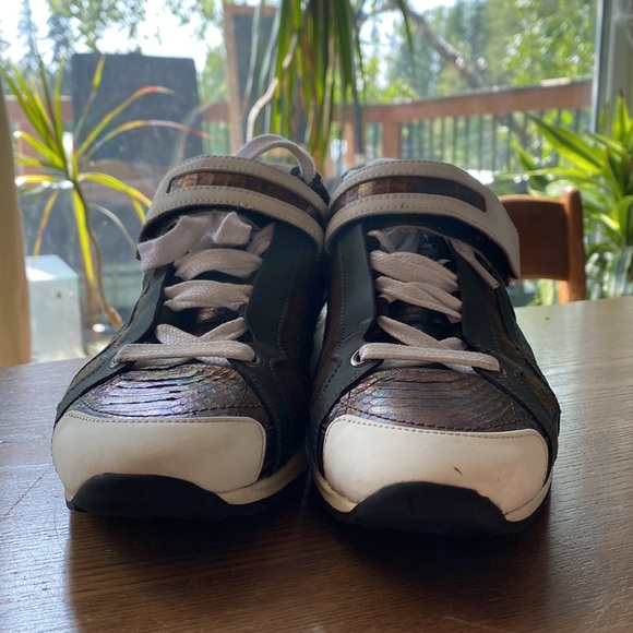 39/8-8.5 Pierre Hardy Python low top sneaker - Picture 5 of 11